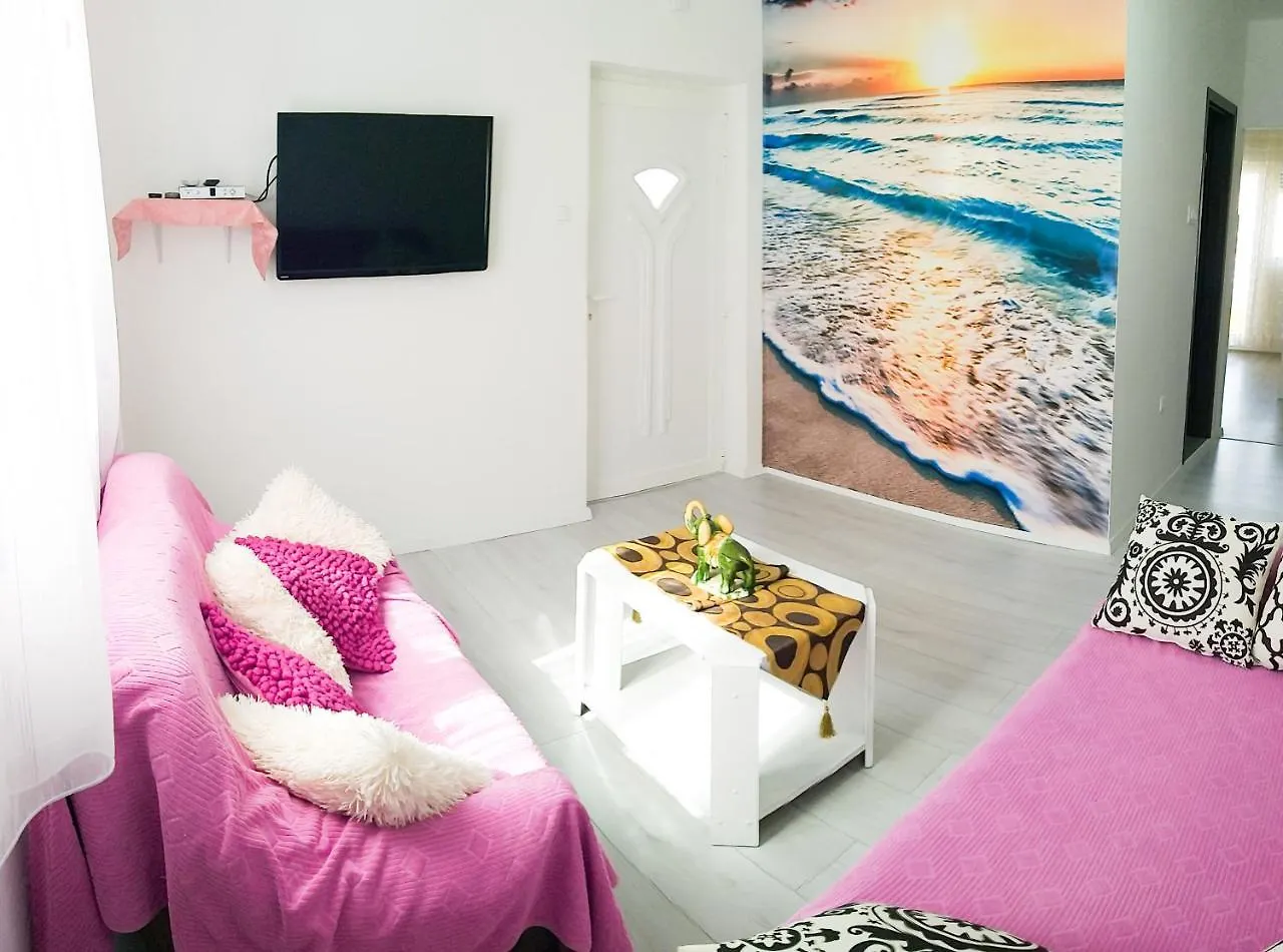 Apartments Cagalj 1872