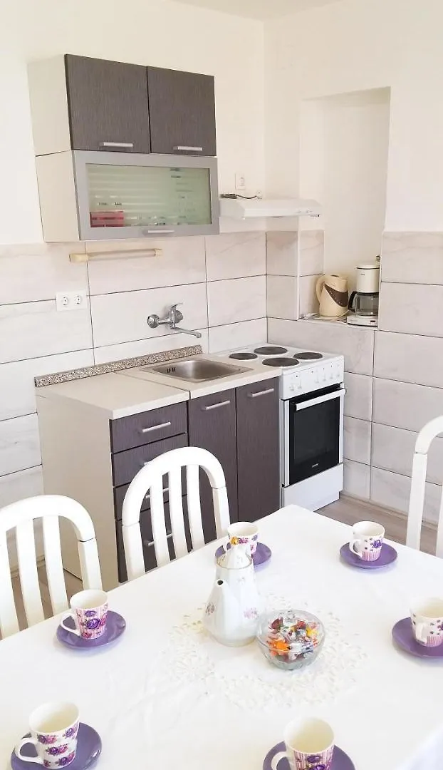 Apartments Cagalj 1872 0*, Trogir